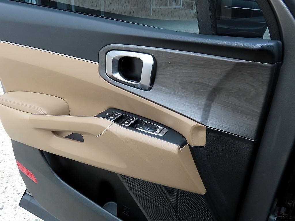 KIA Sorento - Vista 11