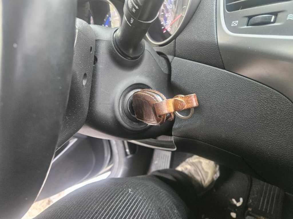 HYUNDAI Avante - Vista 8