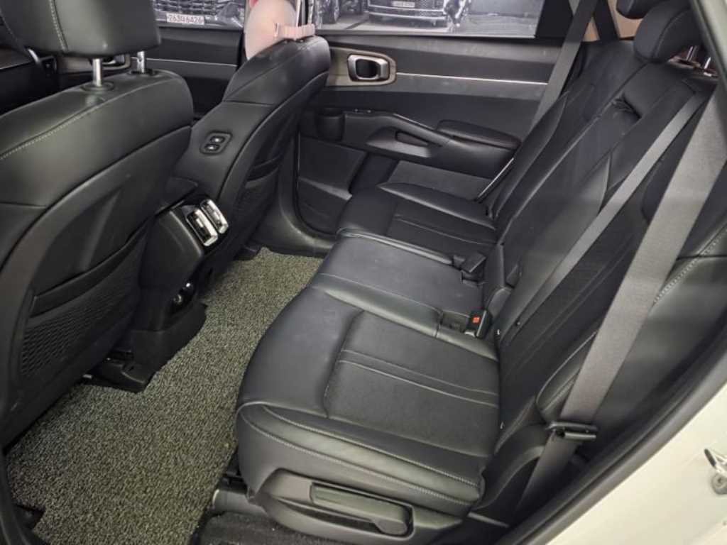 KIA Sorento - Vista 10
