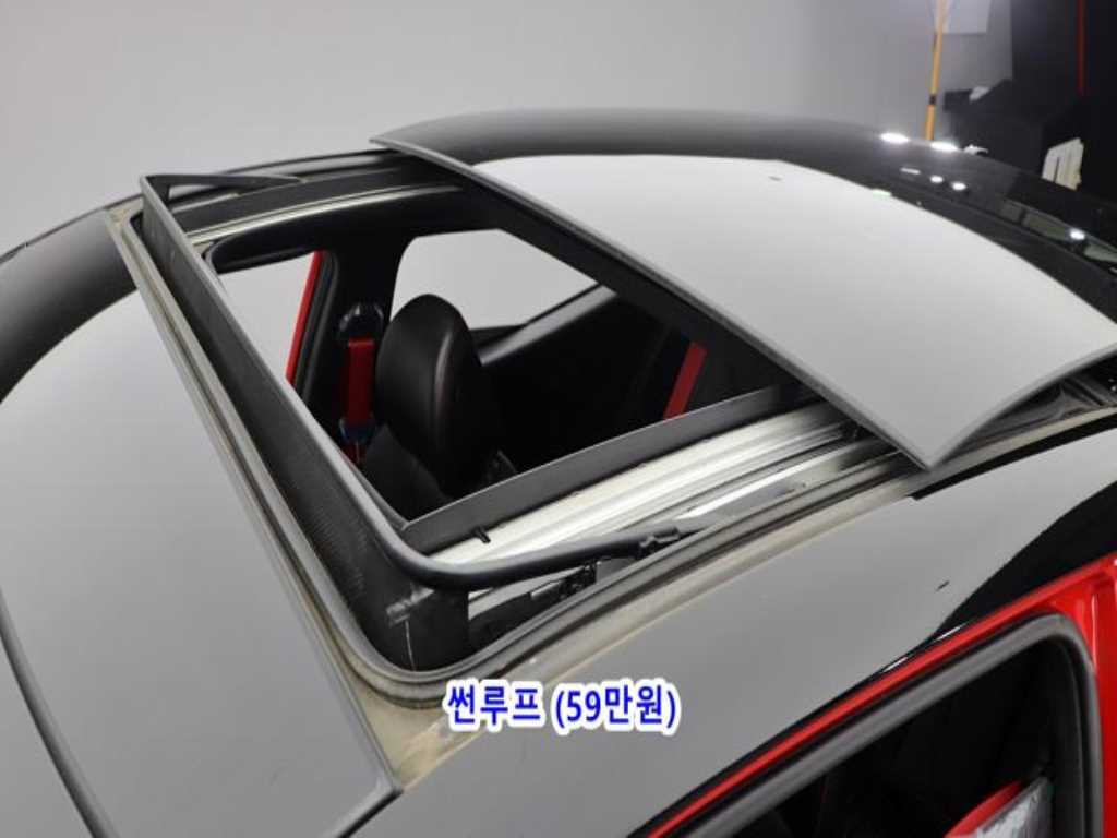 HYUNDAI Veloster - Vista 6