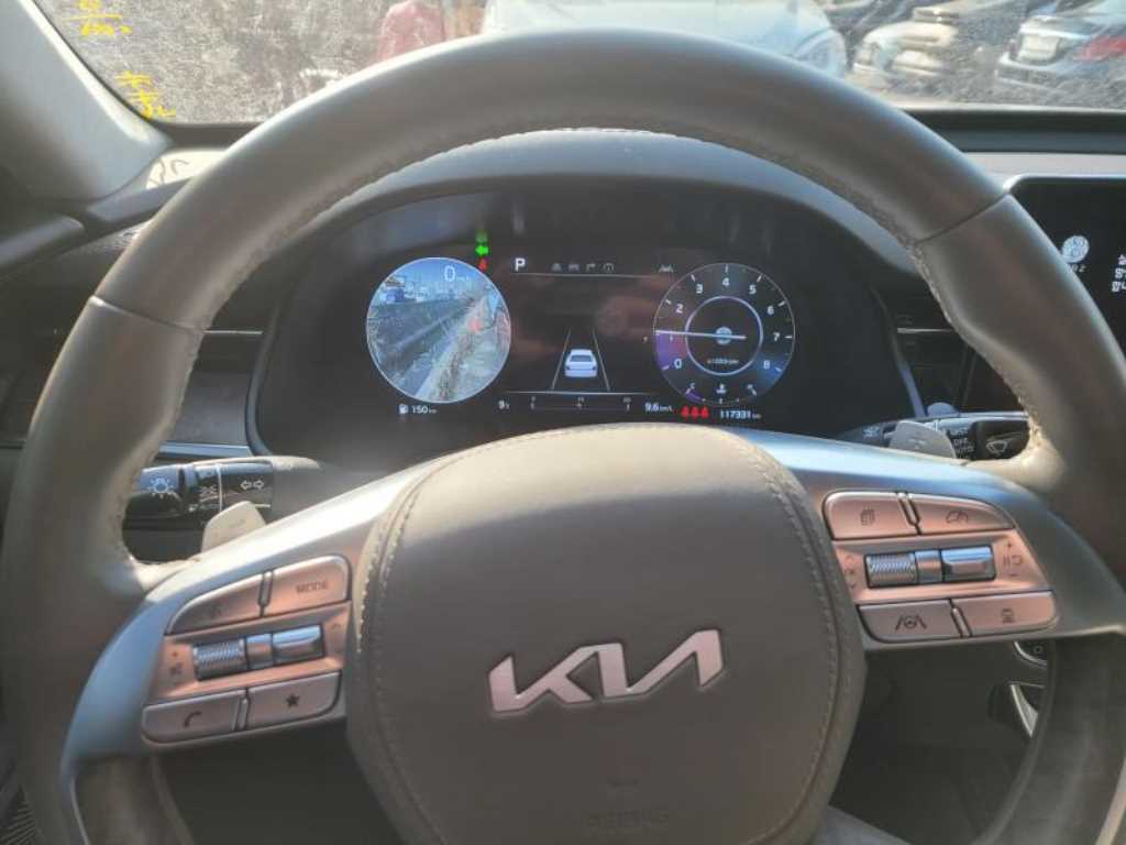 KIA K9 - Vista 4