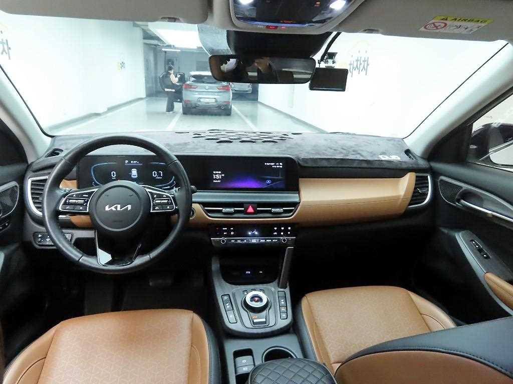 KIA Seltos - Vista 7