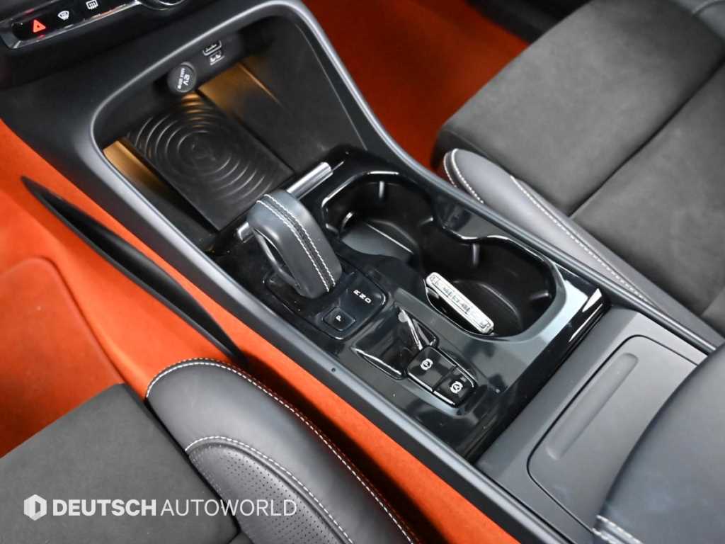 Volvo XC40 - Vista 9