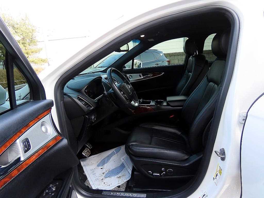Lincoln Nautilus - Vista 5