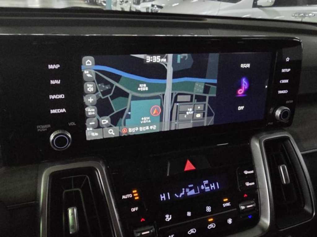 KIA Sorento - Vista 7