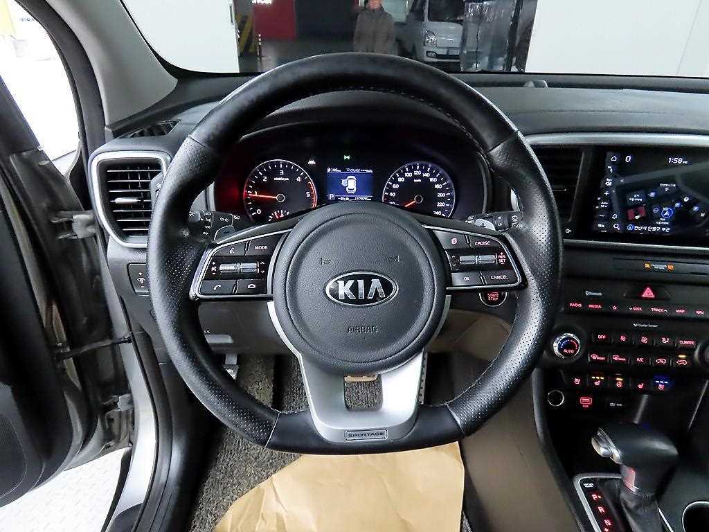 KIA Sportage - Vista 9