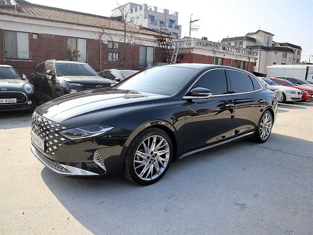 HYUNDAI Grandeur - Vista 3