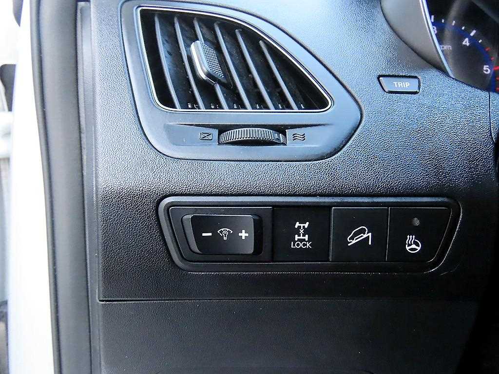 HYUNDAI Tucson - Vista 12