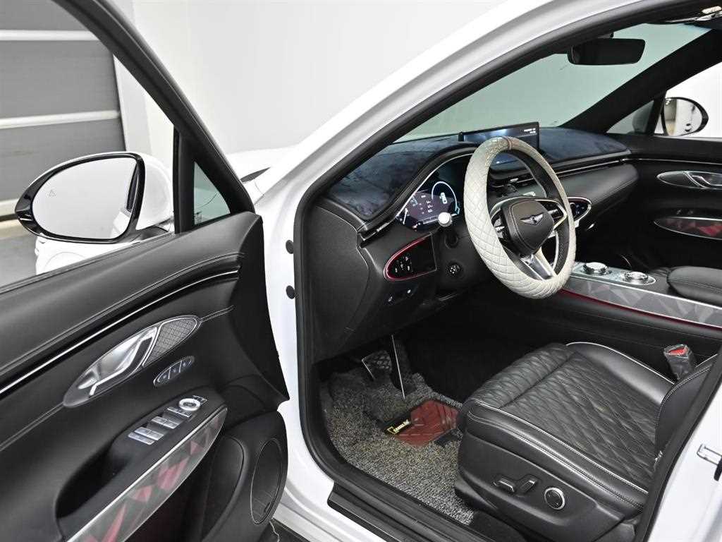 Genesis GV70 - Vista 11