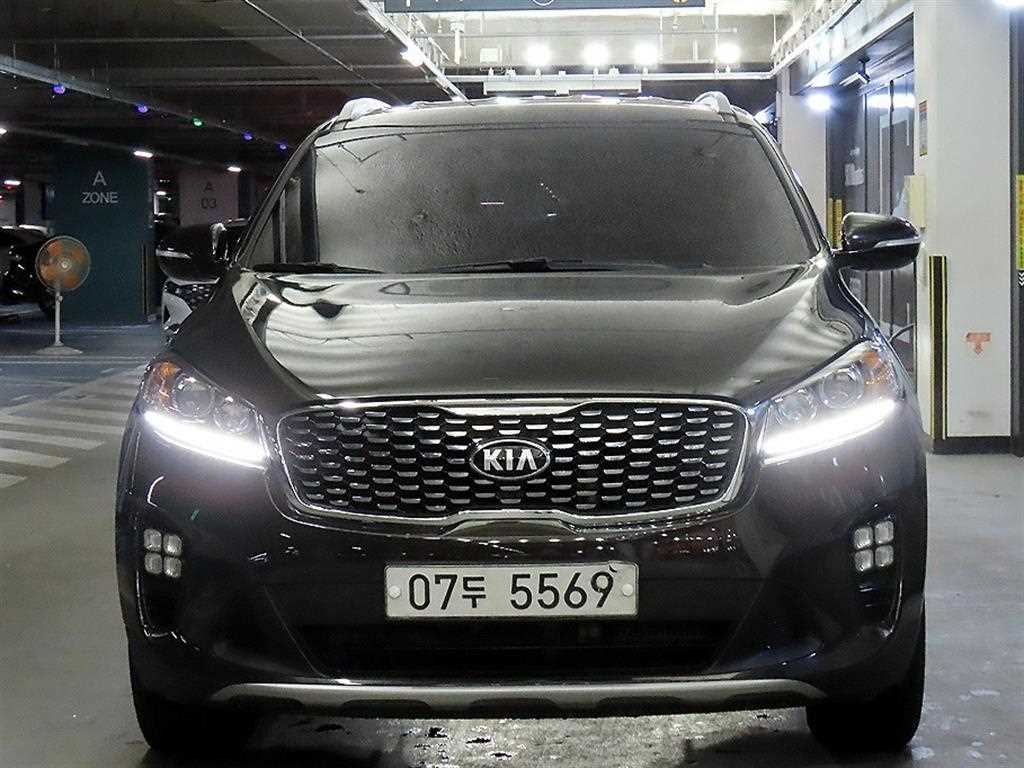 KIA Sorento 2018 Café - Importación desde Corea - HF Imports Iquique - Foto 1
