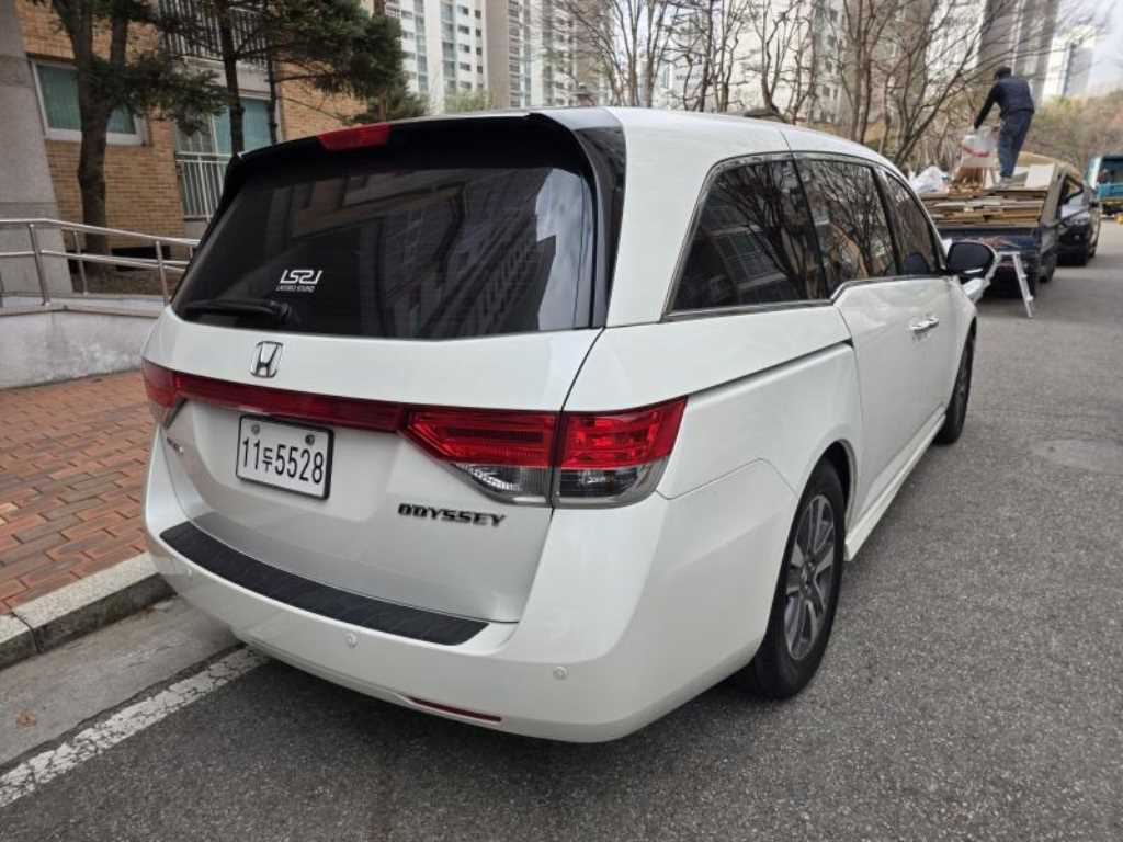 Honda Odyssey - Vista 2