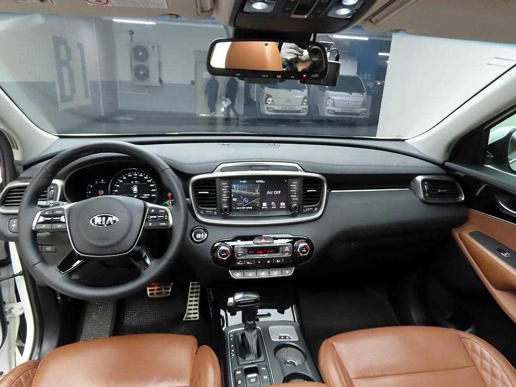KIA Sorento - Vista 6