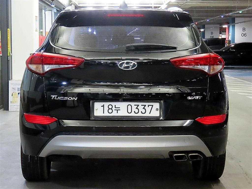 HYUNDAI Tucson - Vista 5