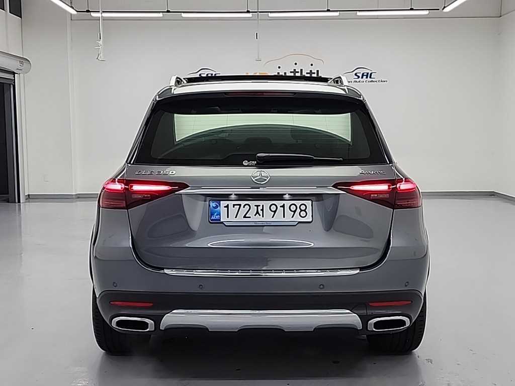 Mercedes Benz GLE Class - Vista 6