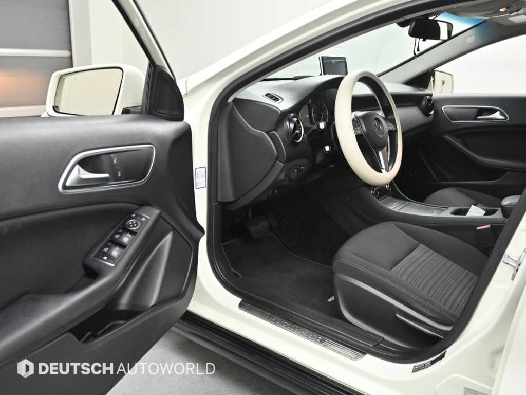 Mercedes Benz A Class - Vista 11