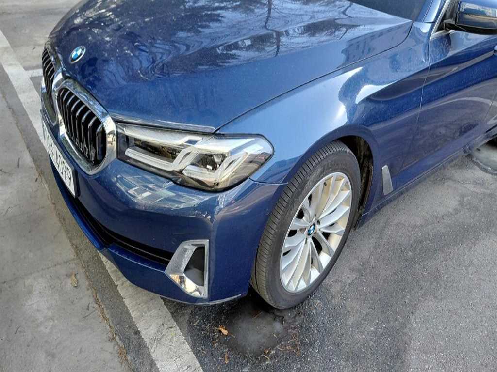 BMW 5 Series - Vista 4