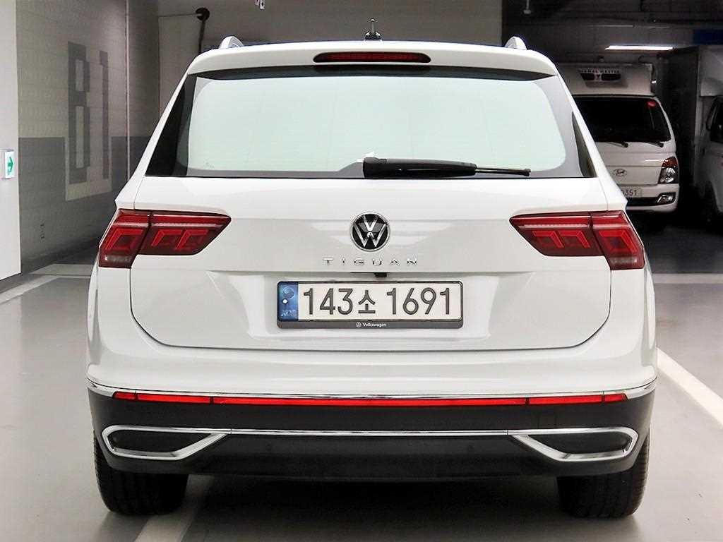 Volkswagen Tiguan - Vista 3