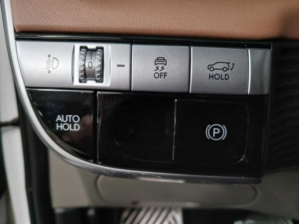 HYUNDAI Ioniq 5 - Vista 8