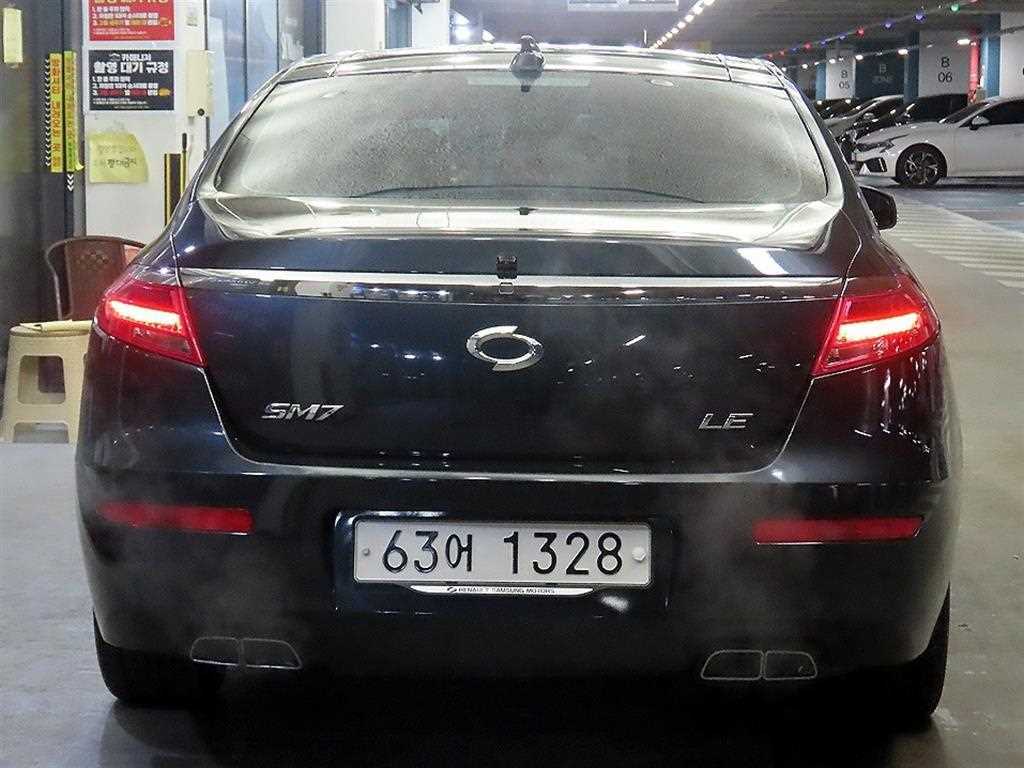 SAMSUNG SM7 - Vista 5