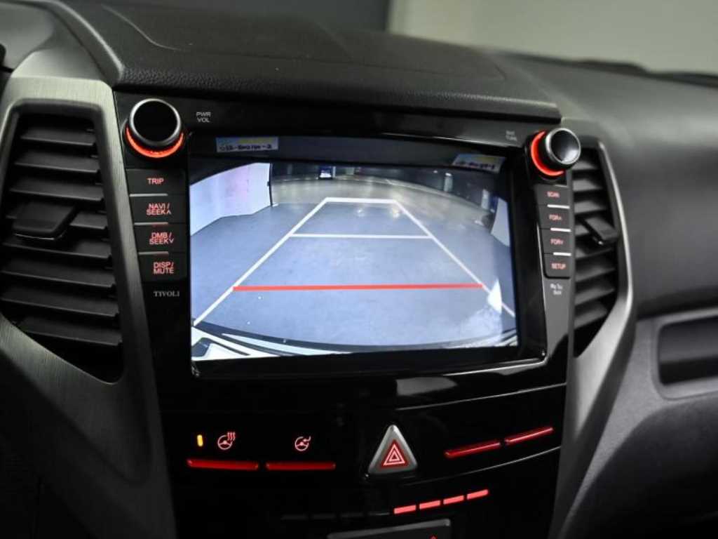 Ssangyong Tivoli 2018 Negro - Importación desde Corea - HF Imports Iquique - Foto 15