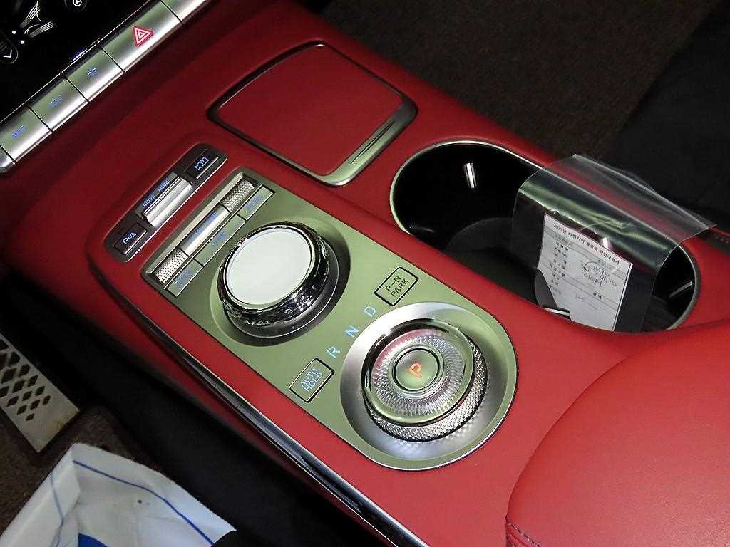 Genesis GV70 - Vista 12