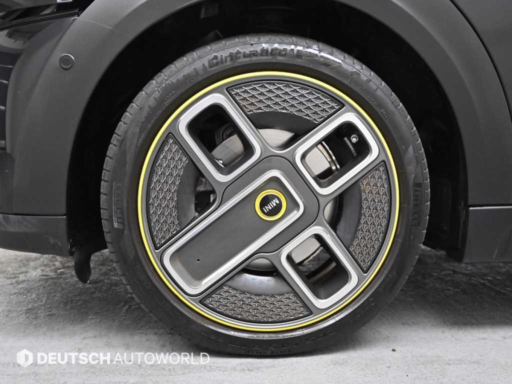 Mini Cooper Electric - Vista 5