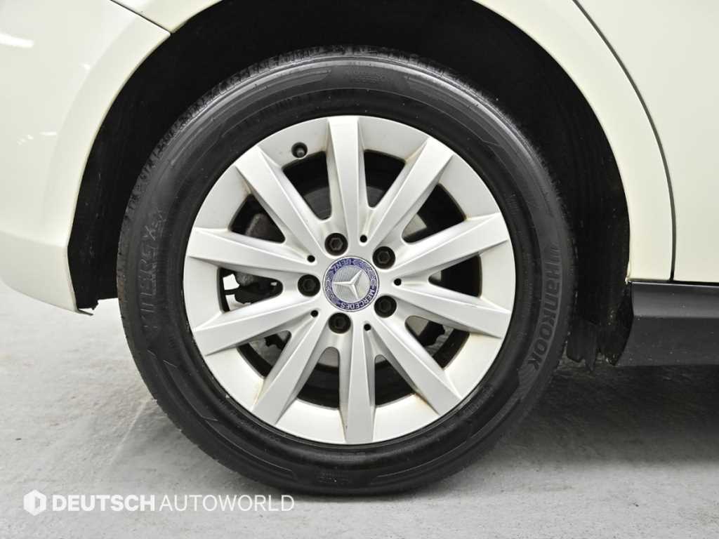 Mercedes Benz A Class - Vista 5