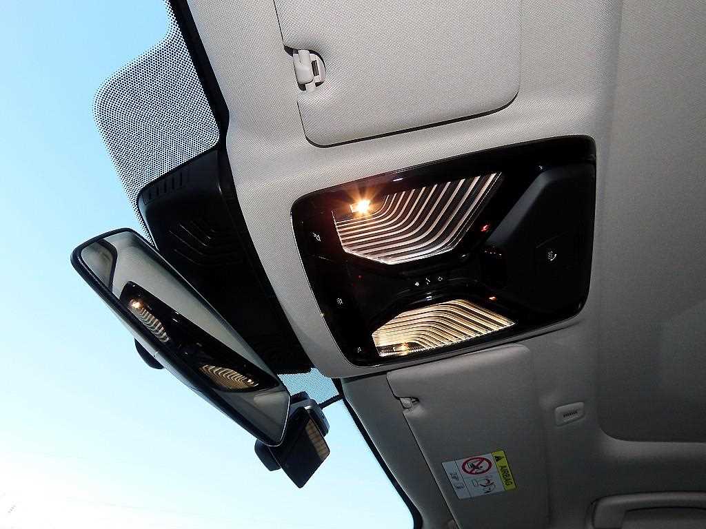 BMW 5 Series 2023 Negro - Importación desde Corea - HF Imports Iquique - Foto 15