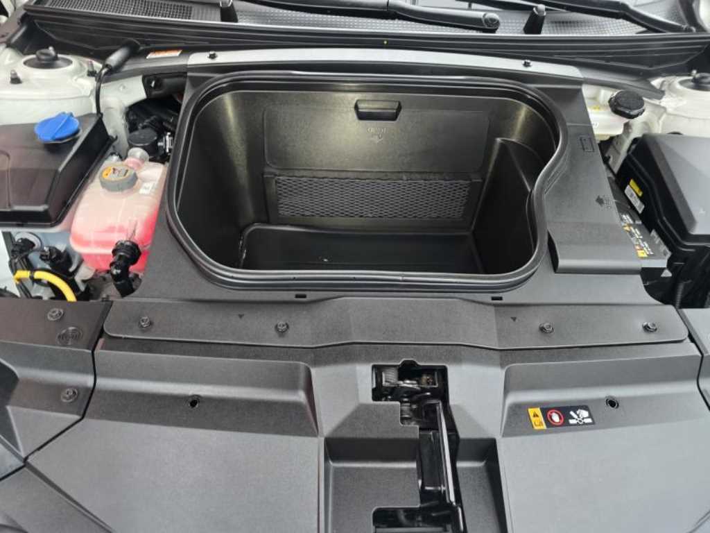 HYUNDAI Ioniq 6 - Vista 3