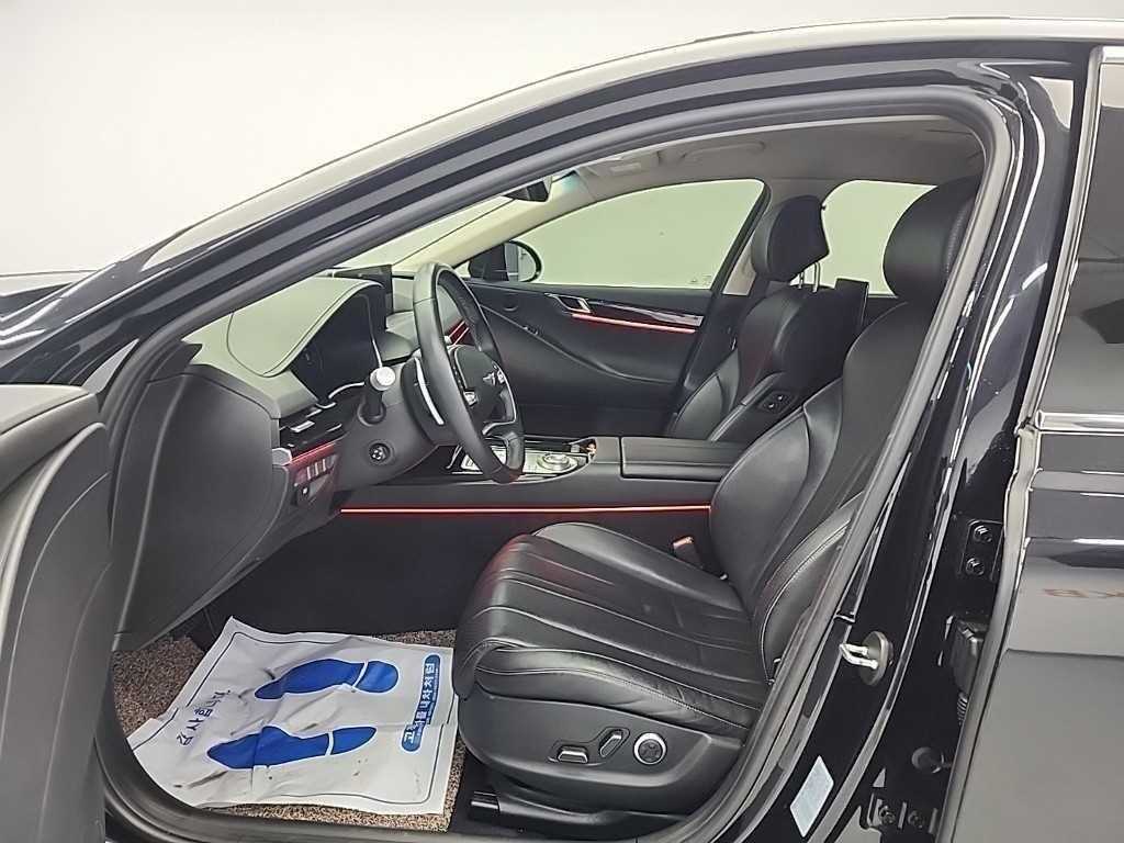 Genesis G80 - Vista 11