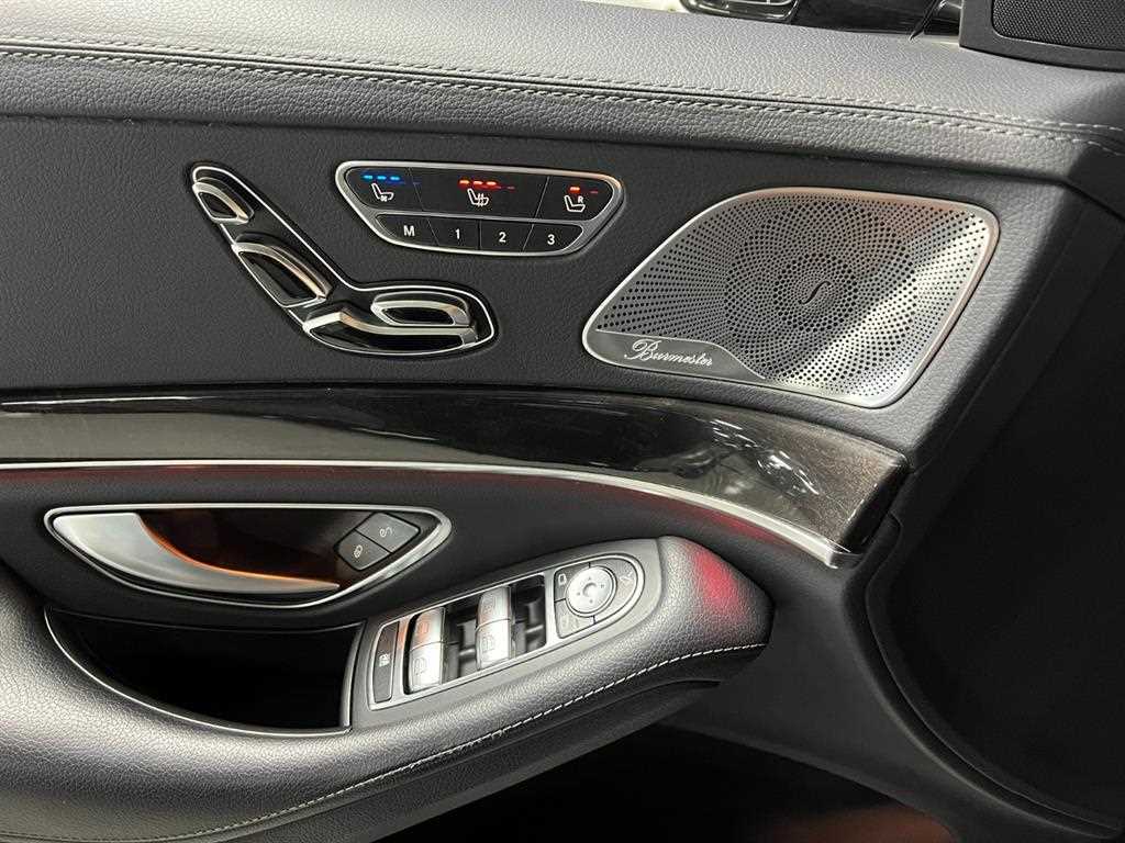 Mercedes Benz S Class - Vista 10