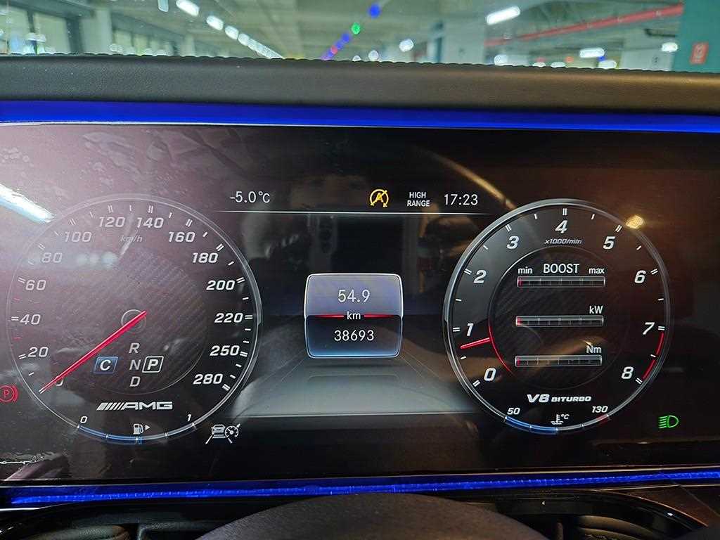 Mercedes Benz G Class (G Wagen) - Vista 10