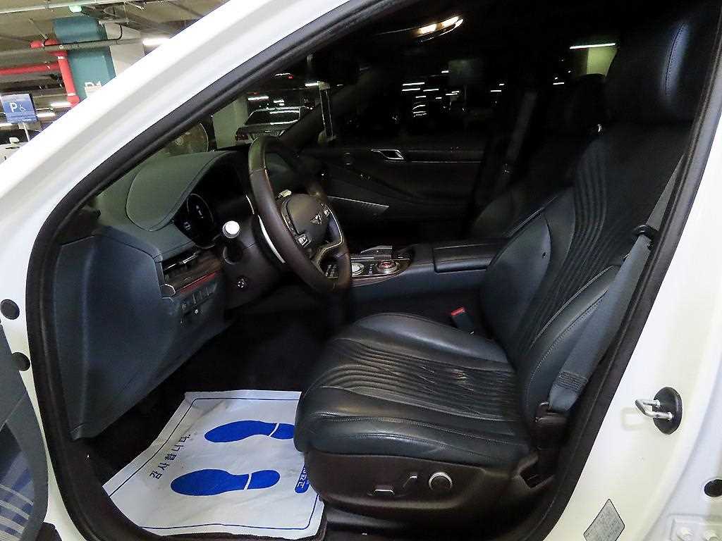 Genesis G80 - Vista 6