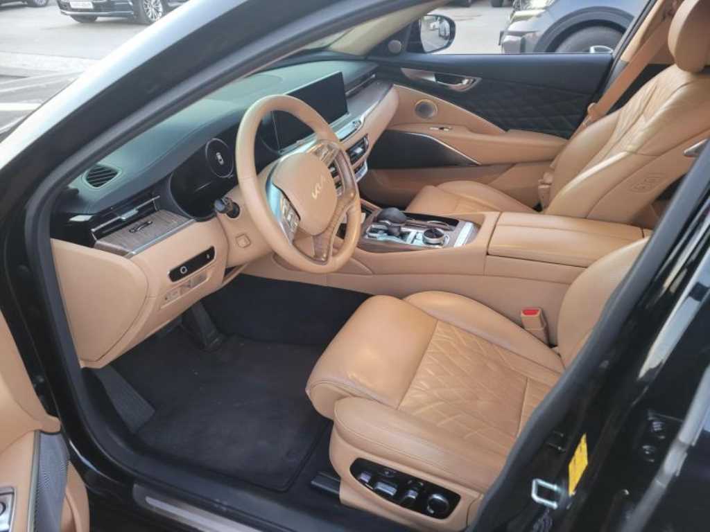 KIA K9 - Vista 4