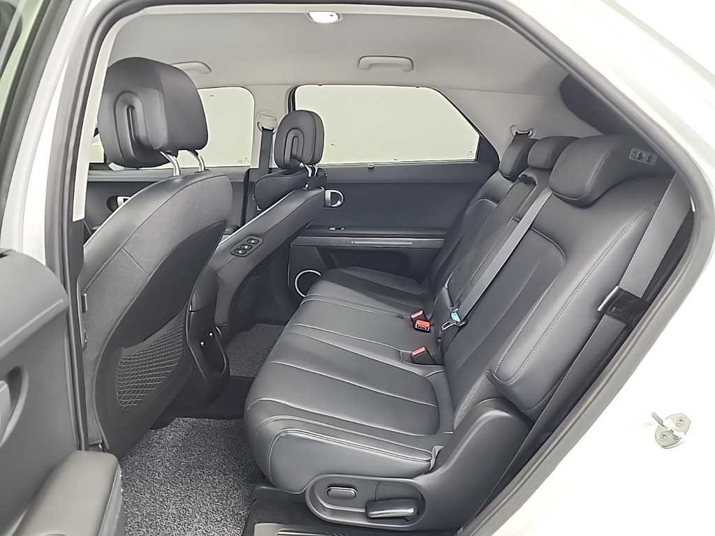 HYUNDAI Ioniq 5 - Vista 12