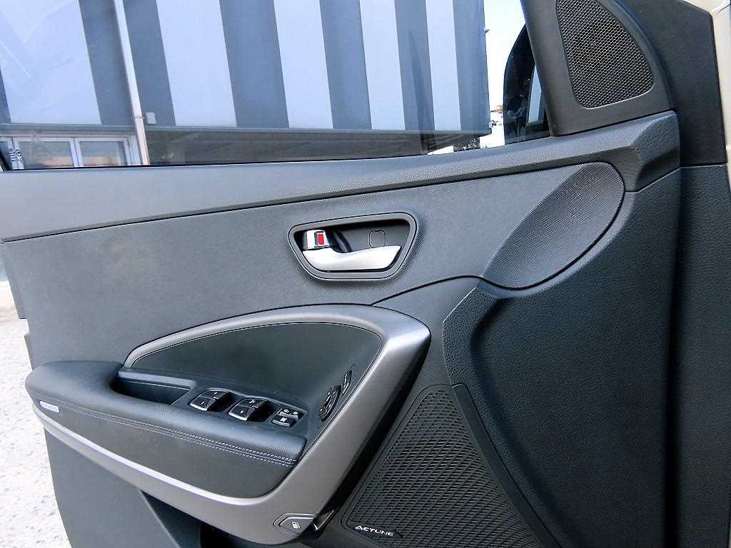 HYUNDAI Santa Fe - Vista 11