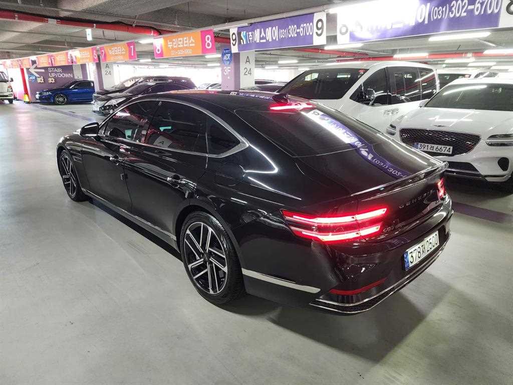 Genesis G80 - Vista 4