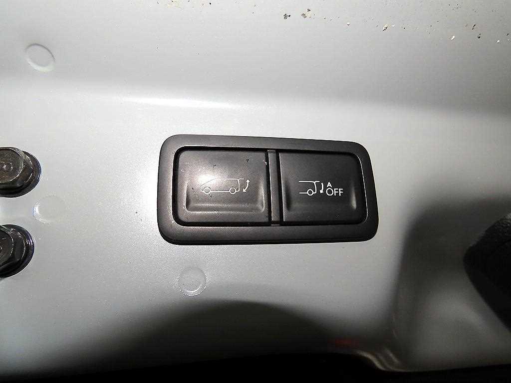 HYUNDAI Staria 2023 Gris - Importación desde Corea - HF Imports Iquique - Foto 14