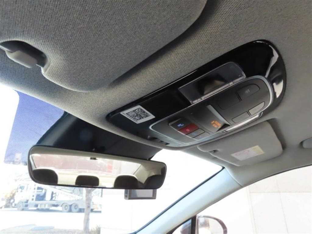 HYUNDAI Sonata - Vista 11