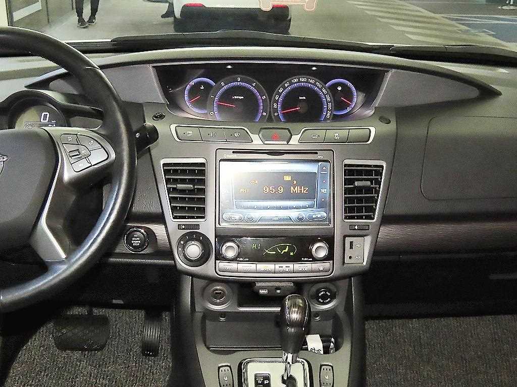 Ssangyong Korando - Vista 11