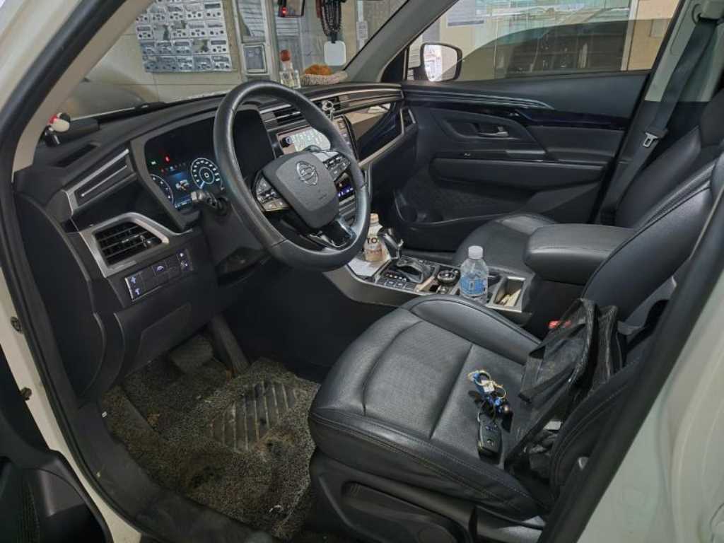 Ssangyong Korando - Vista 12
