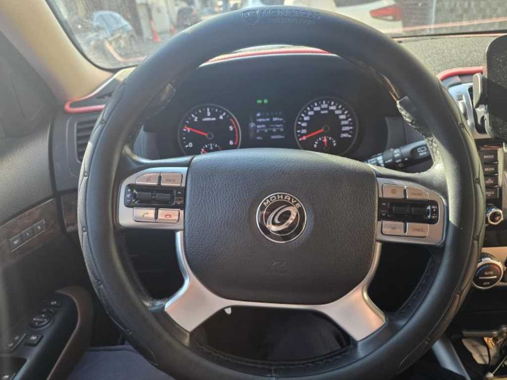 KIA Mohave - Vista 4