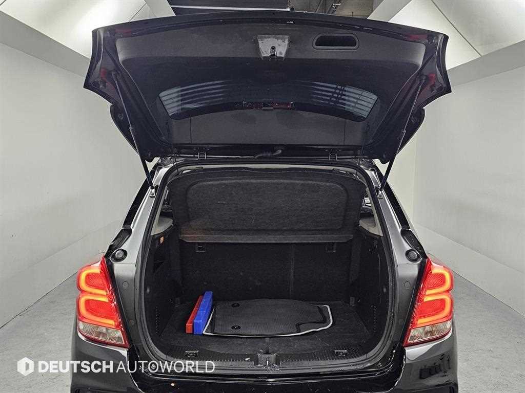 Chevrolet Trax 2020 Negro - Importación desde Corea - HF Imports Iquique - Foto 20