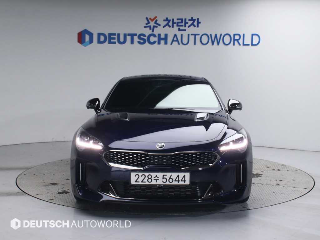 KIA Stinger - Vista 3