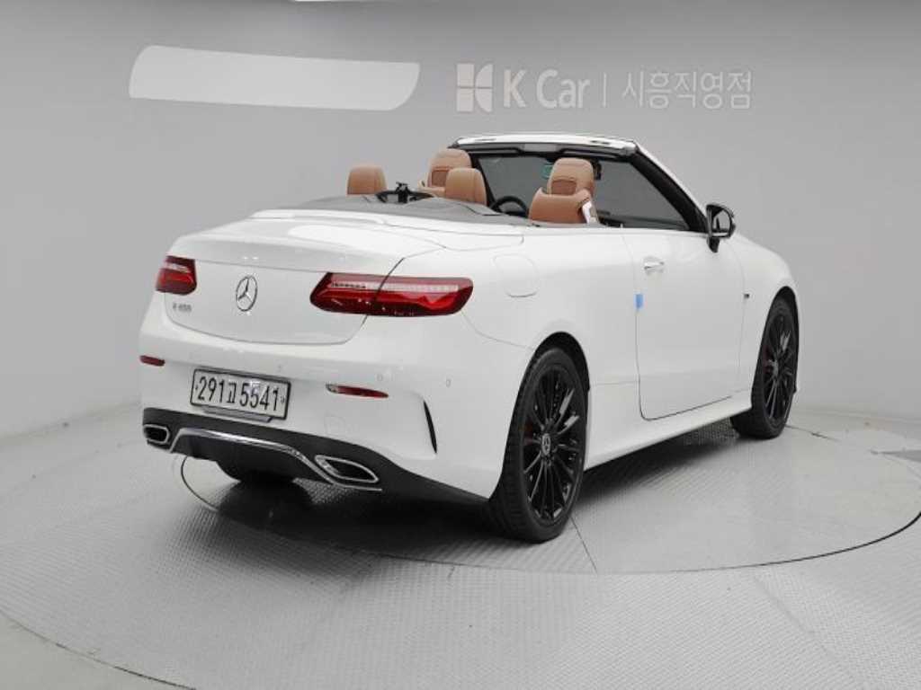 Mercedes Benz E class - Vista 4