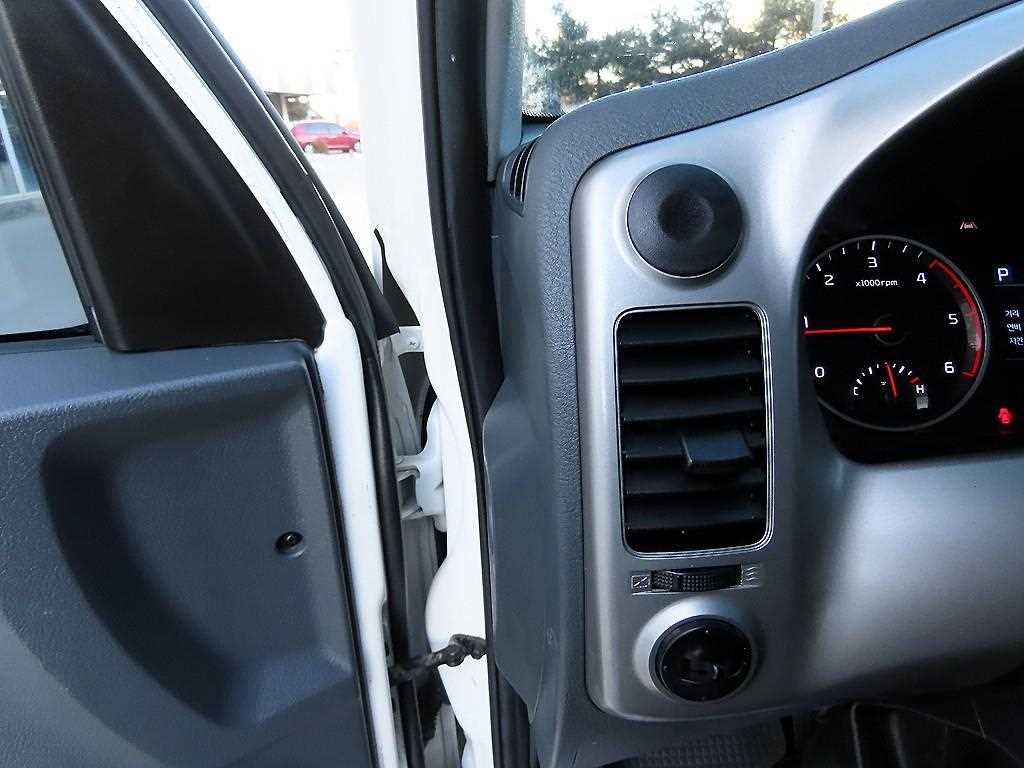 Small Truck Cargo (small) - Vista 12