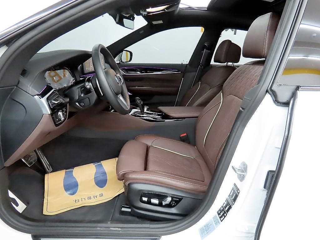 BMW Gran Turismo - Vista 5