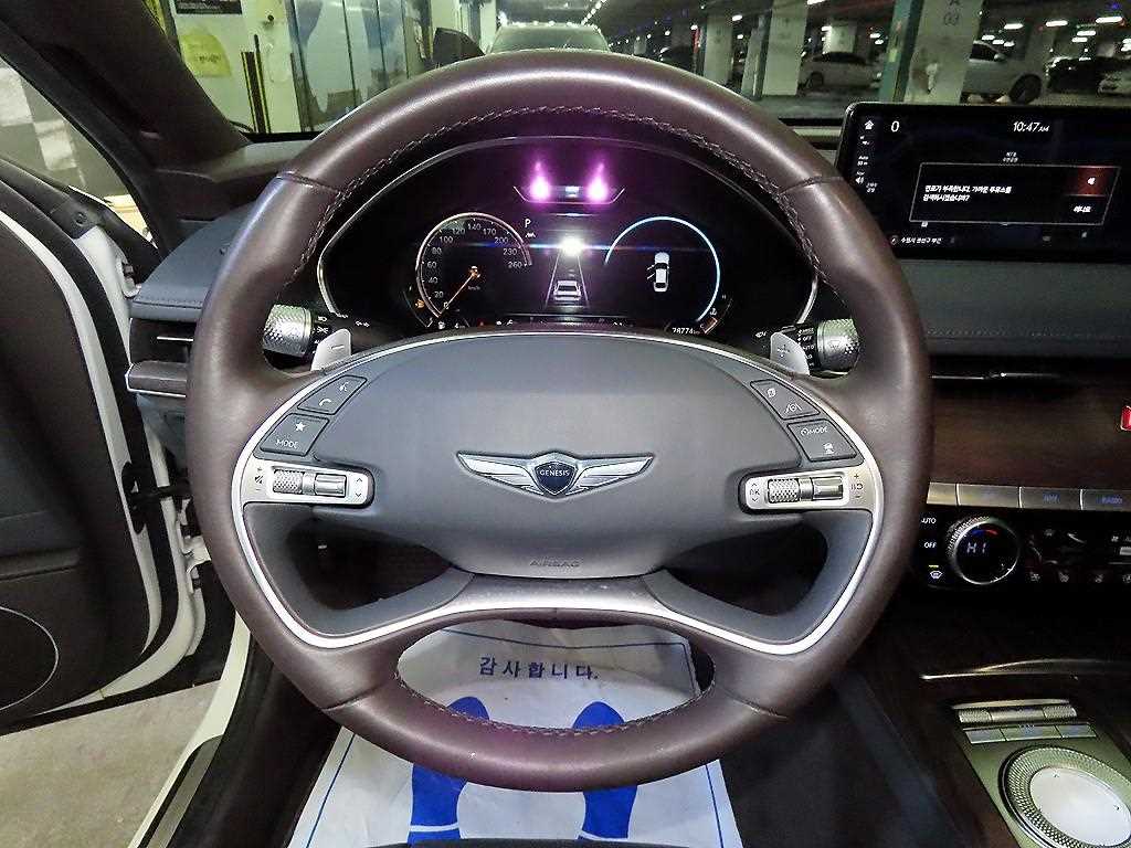 Genesis G80 - Vista 8