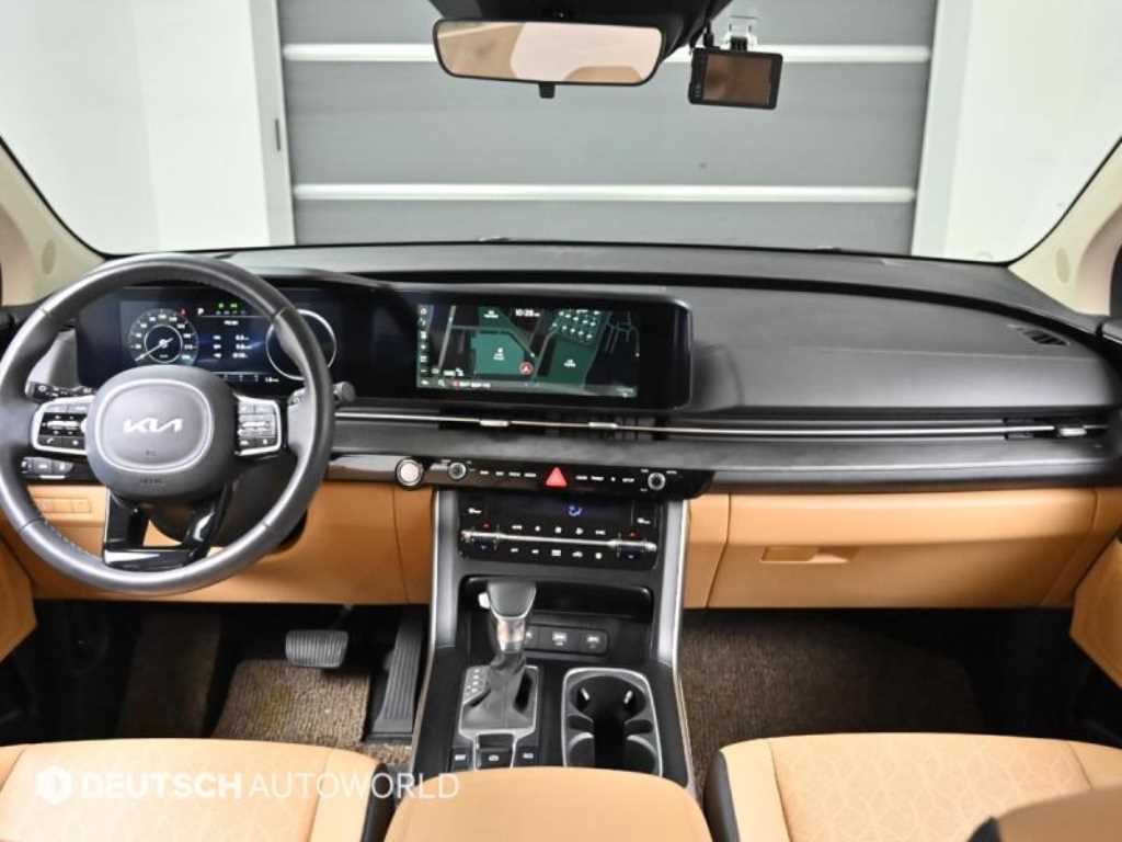 KIA Carnival - Vista 7