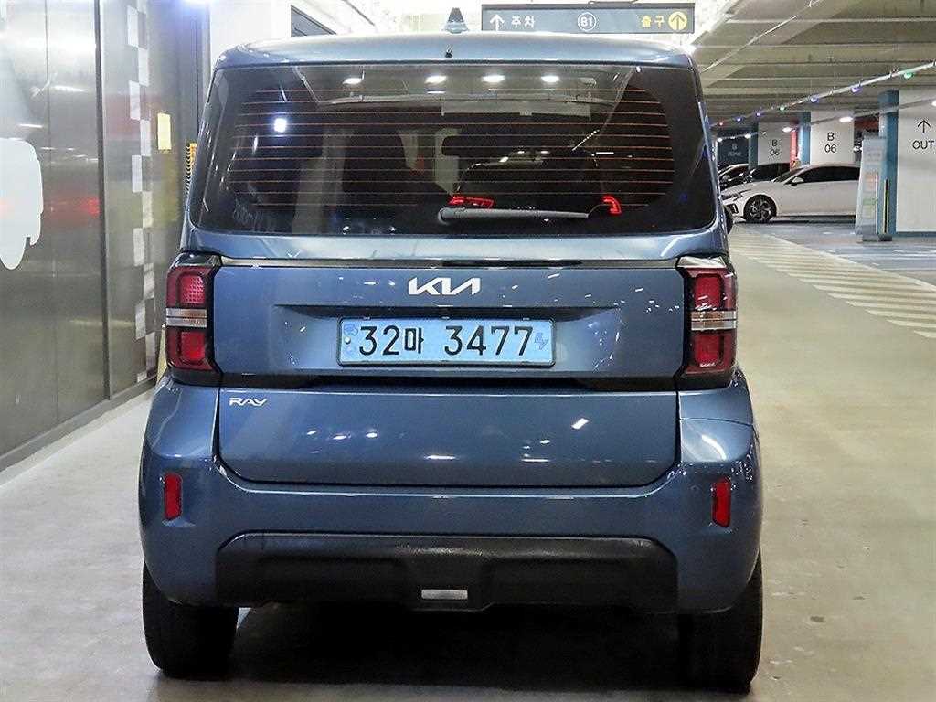 KIA Ray - Vista 5